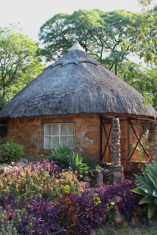 Limerick Cottages Bulawayo Ngoại thất bức ảnh