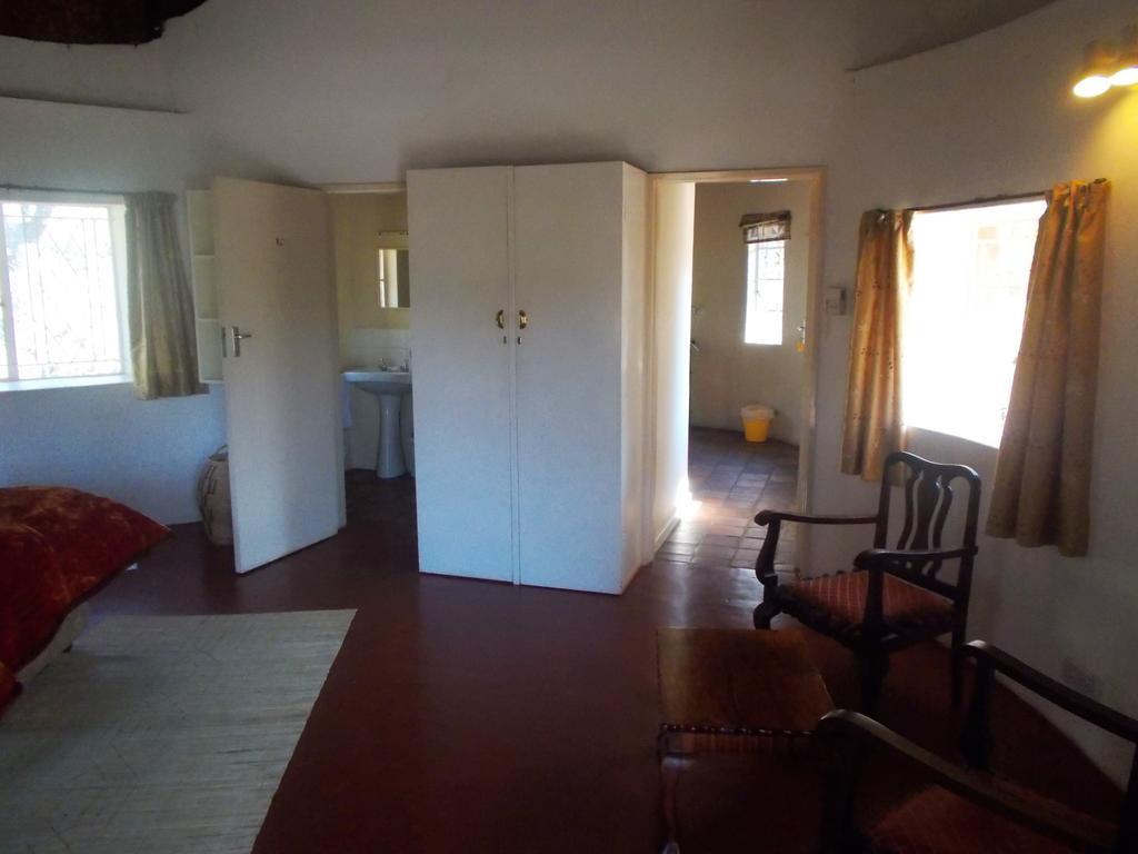 Limerick Cottages Bulawayo Ngoại thất bức ảnh