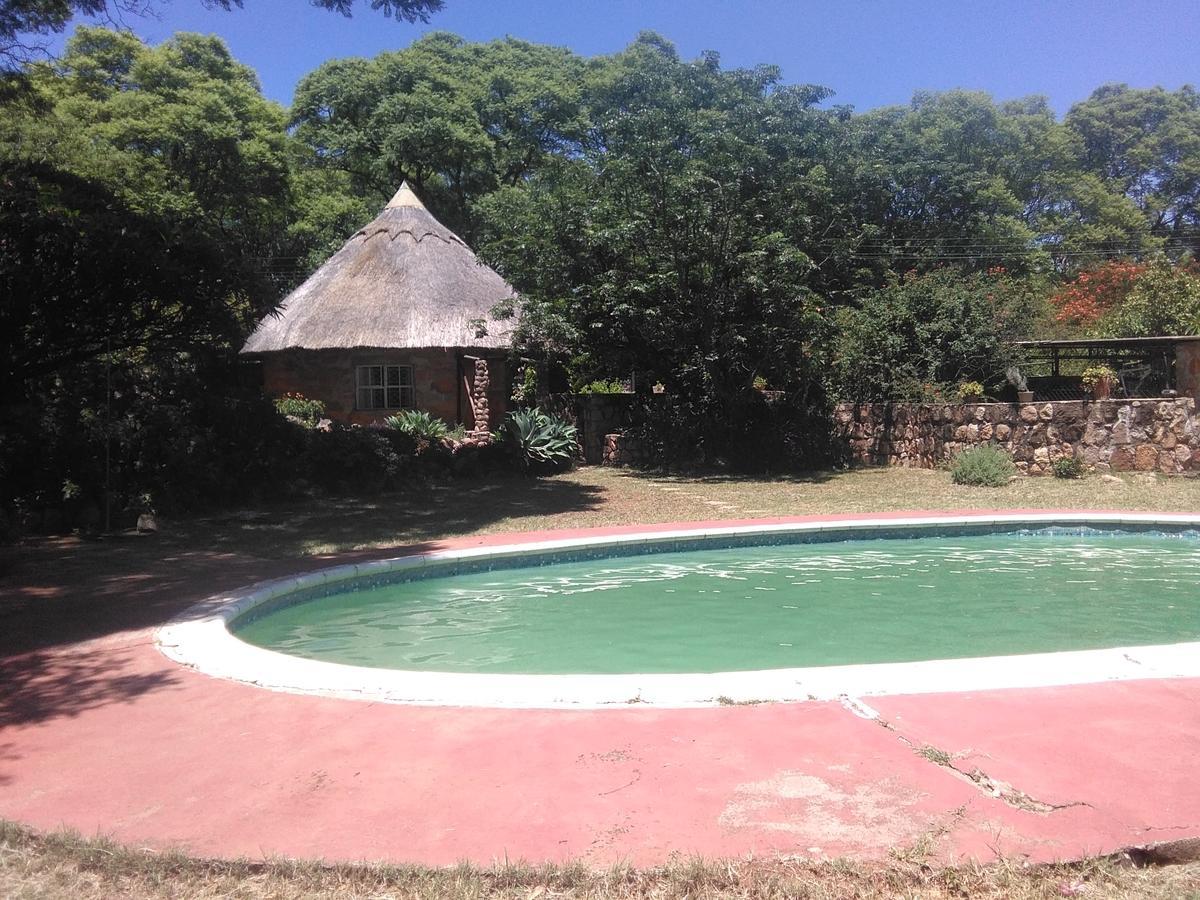 Limerick Cottages Bulawayo Ngoại thất bức ảnh